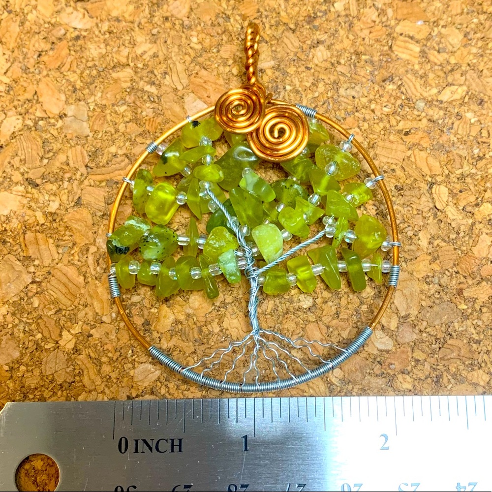🌱 Olive Jade Chip & Copper Tree of Life Pendant 🌳 - Picture 2 of 2